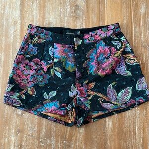 MINKPINK black short with floral print